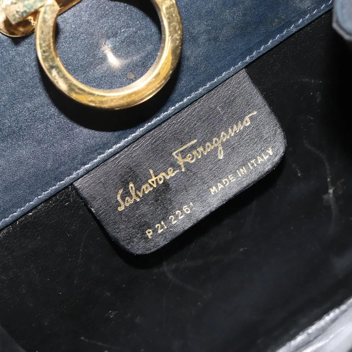 Salvatore Ferragamo Gancini Chain Leather Navy Leather Shoulder Bag Bag (Pre-Owned)