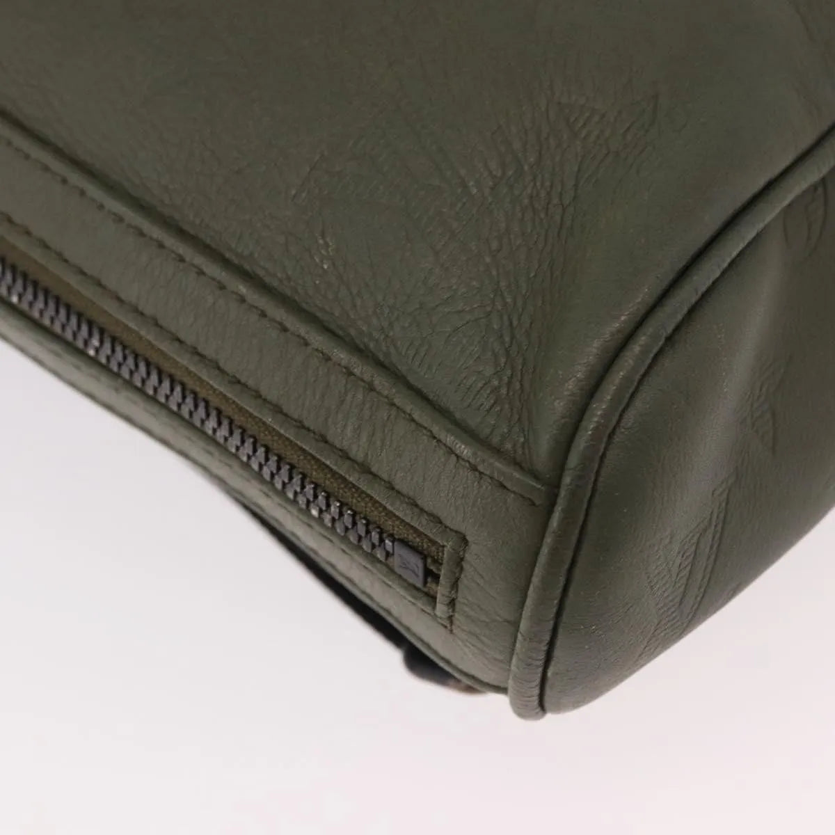 Louis Vuitton Chalk Sling Monogram Shadow Leather Green Canvas Shoulder Bag Bag (Pre-Owned)