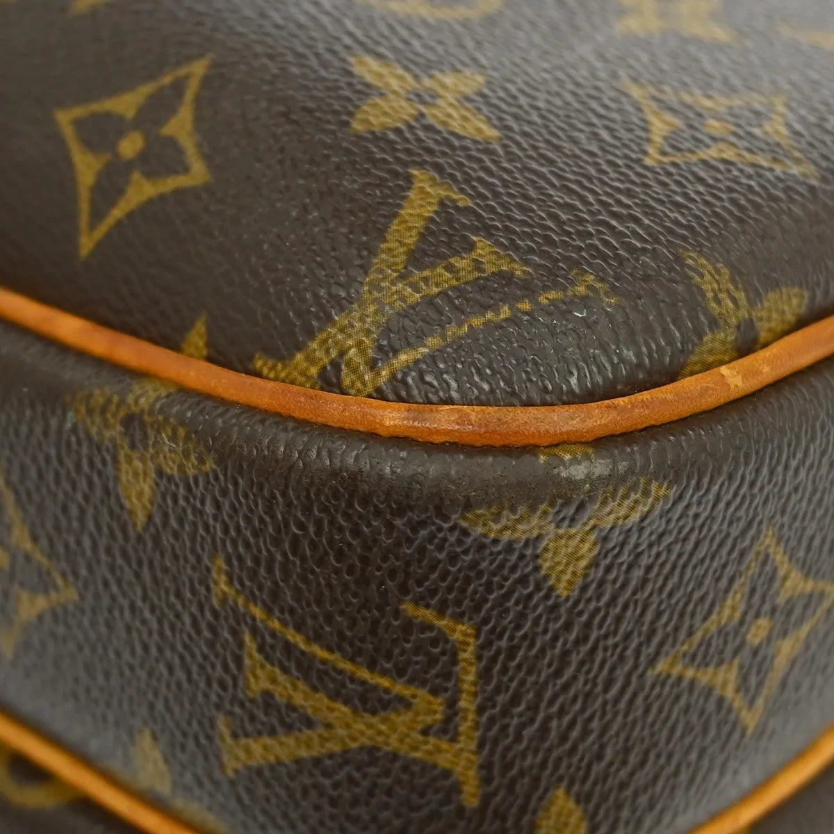 Louis Vuitton Reporter Monogram Brown Canvas Shoulder Bag Bag (Pre-Owned)
