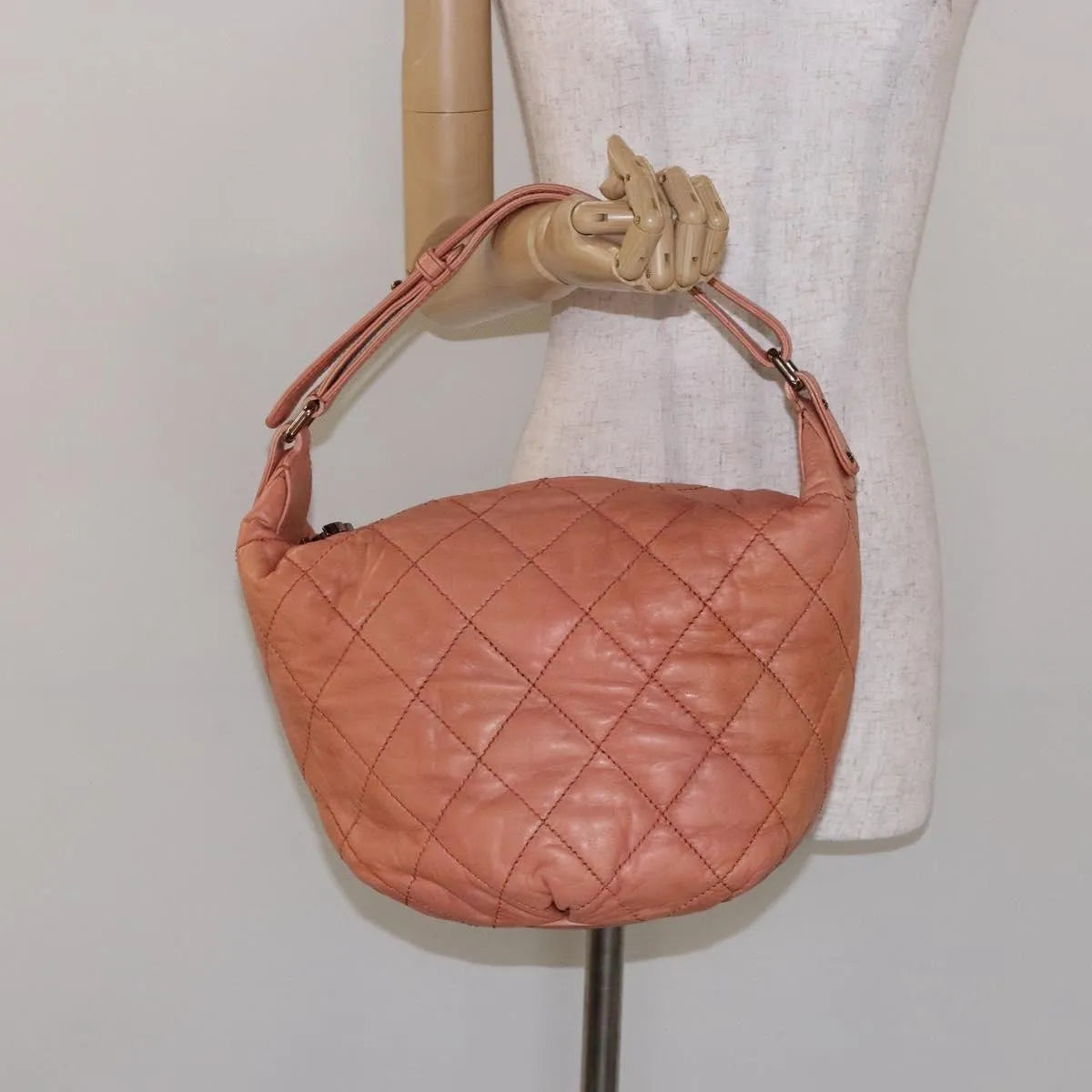 Chanel Cloudy Bundle Hobo Quilted Lambskin Purple Leather Shoulder Bag Bag (Pre-Owned)