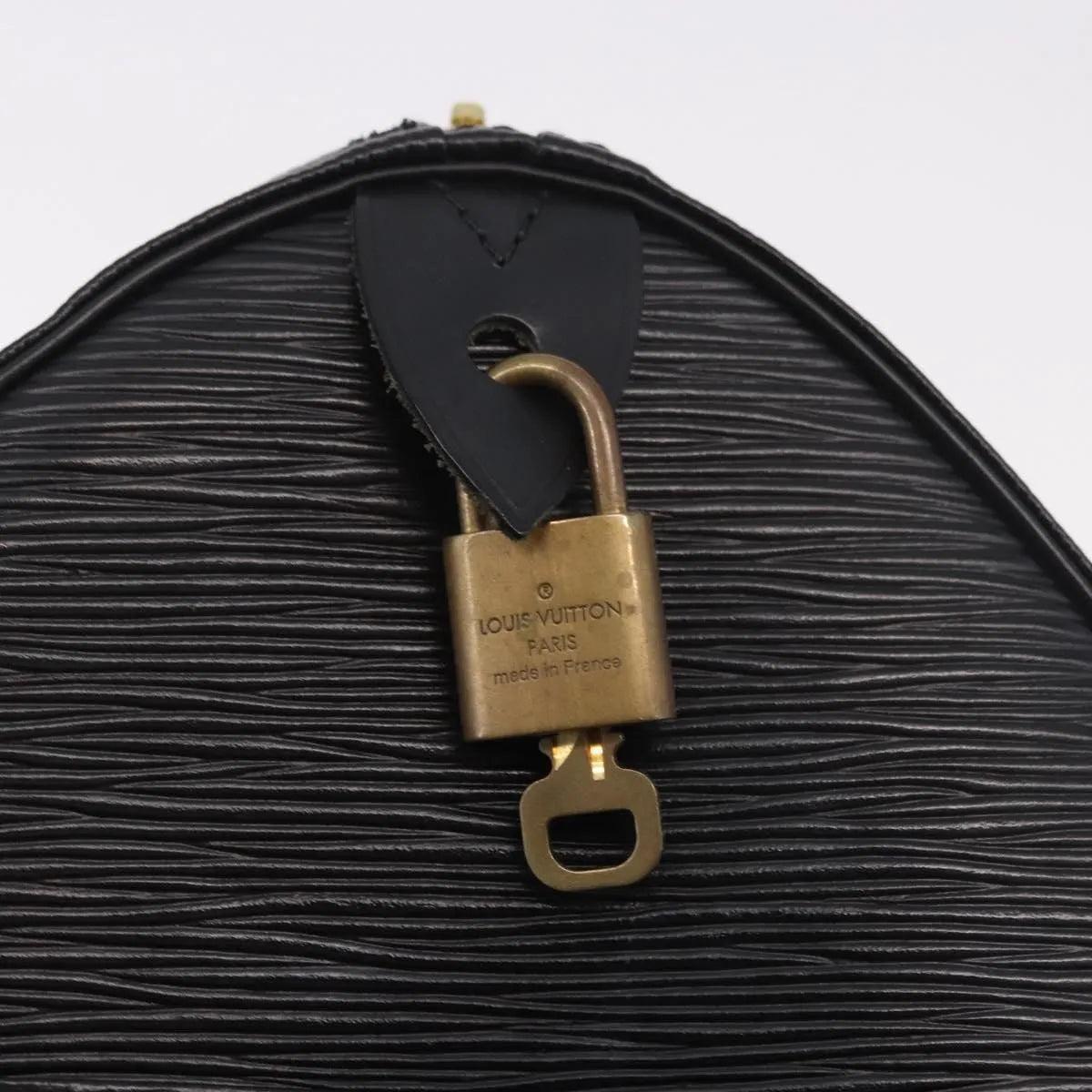 Louis Vuitton Speedy Epi Leather Black Leather Handbag (Pre-Owned)