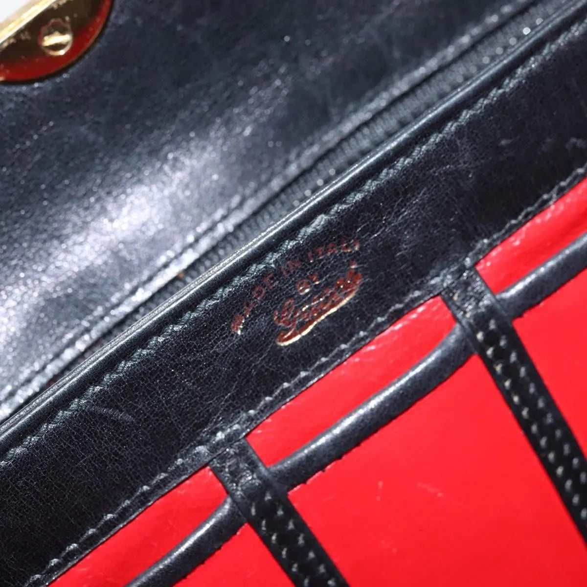 Gucci Vintage Convertible Box Leather Black Leather Handbag (Pre-Owned)