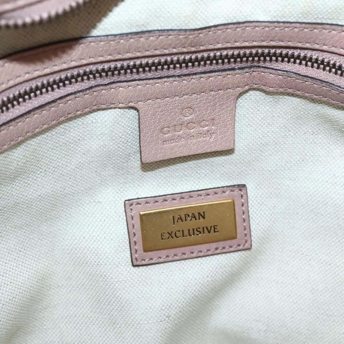 Gucci Vintage Interlocking G Canvas And Leather Beige Canvas Handbag (Pre-Owned)