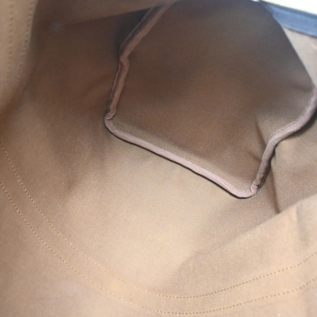 Louis Vuitton Keepall Bag Monogram Canvas Brown Canvas Travel Bag Bag (Pre-Owned)