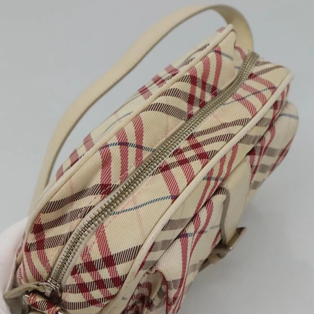 Burberry Nova Check Blue Label Nylon White Nylon Shoulder Bag Bag (Pre-Owned)
