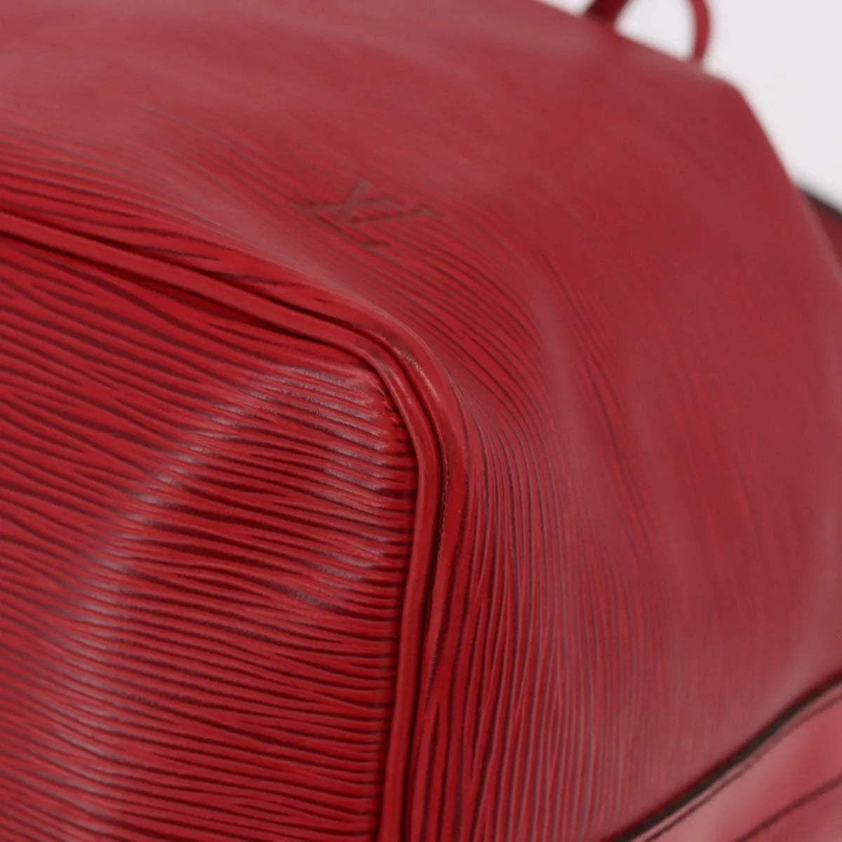 Louis Vuitton Petit Noe Epi Leather Red Leather Shoulder Bag Bag (Pre-Owned)