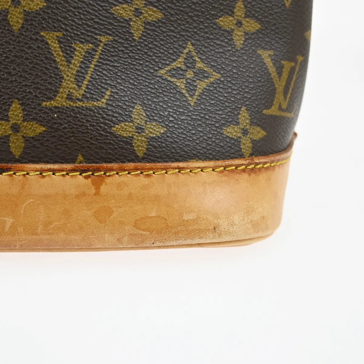Louis Vuitton Alma Monogram Canvas Brown Canvas Handbag (Pre-Owned)