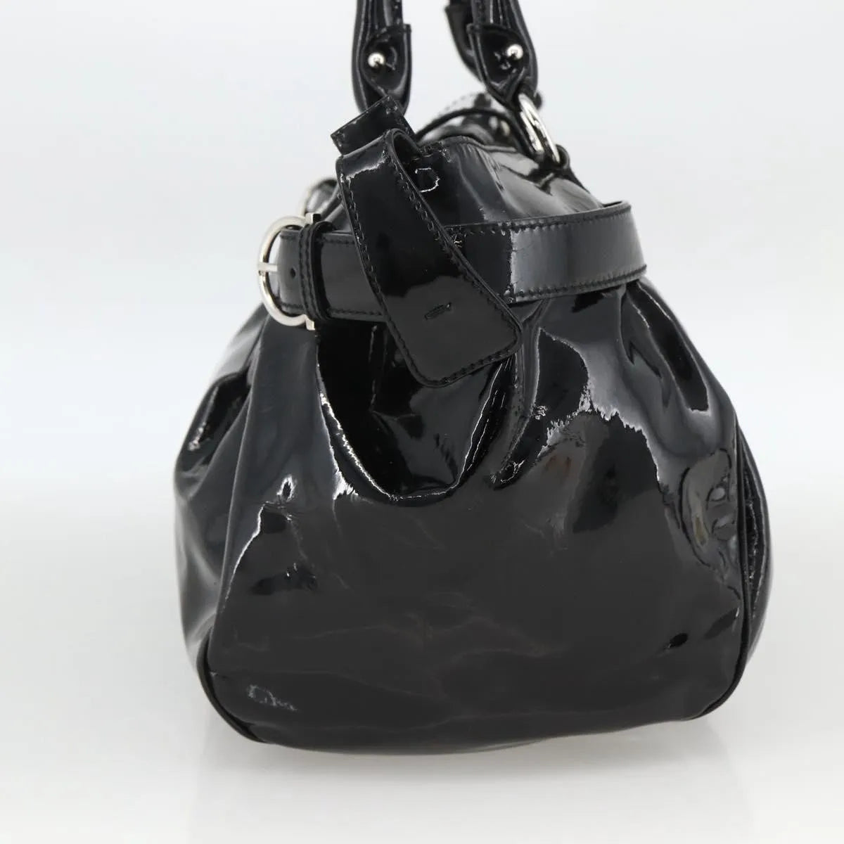 Salvatore Ferragamo Gancini Patent Leather Black Patent_Leather Handbag (Pre-Owned)