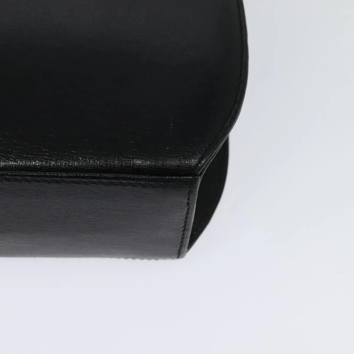 Salvatore Ferragamo Shoulder Leather Black Leather Shoulder Bag Bag (Pre-Owned)