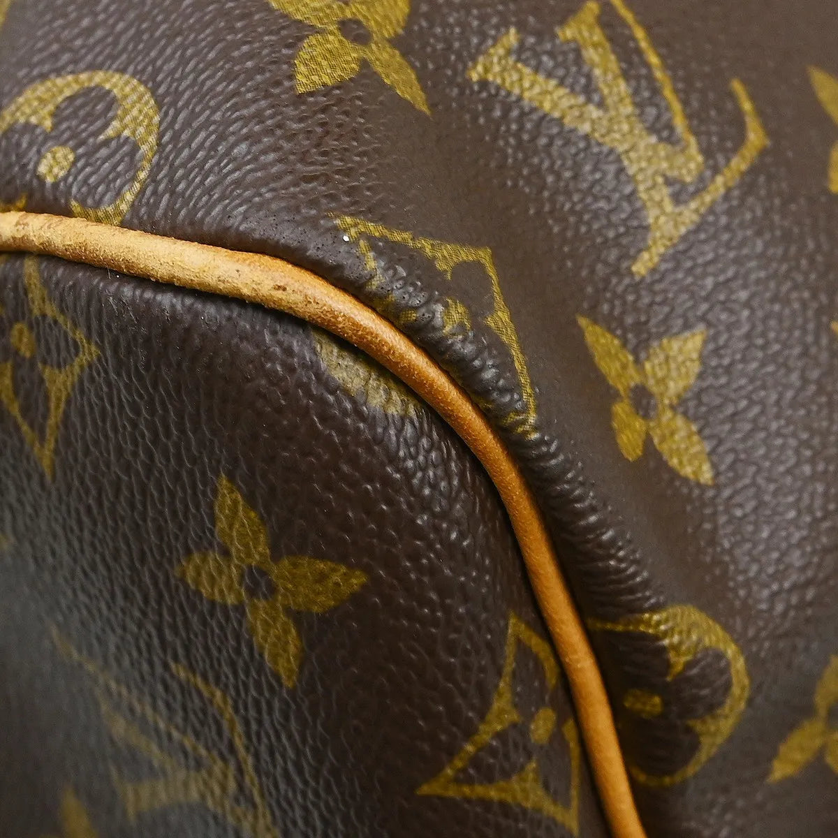 Louis Vuitton Keepall Bag Monogram Canvas Brown Canvas Travel Bag Bag (Pre-Owned)