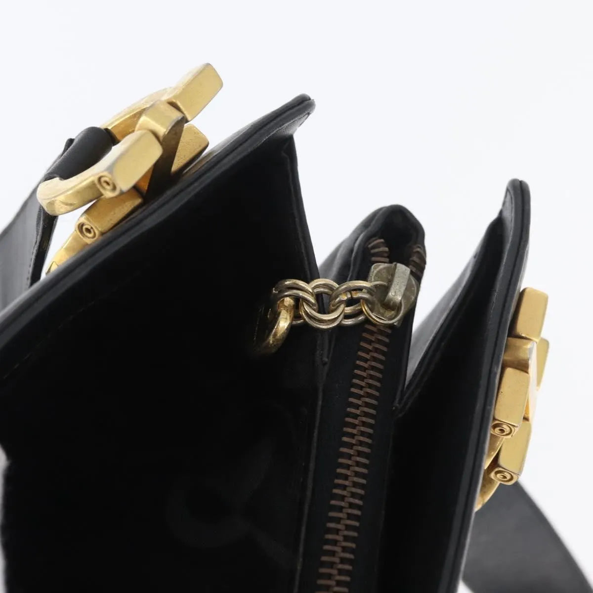 Salvatore Ferragamo Gancini Tote Leather Black Leather Tote Bag Bag (Pre-Owned)