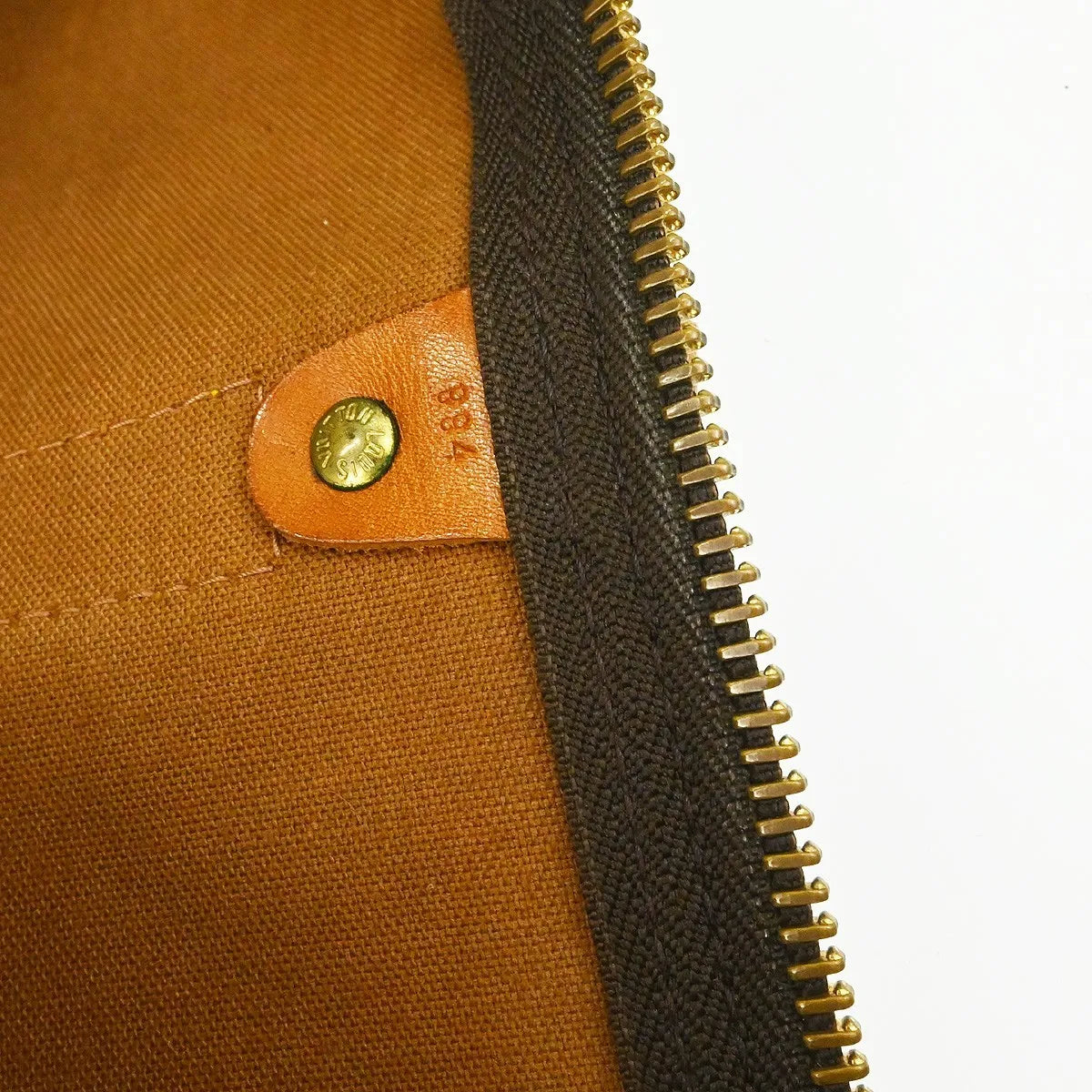 Louis Vuitton Keepall Bag Monogram Canvas Brown Canvas Travel Bag Bag (Pre-Owned)