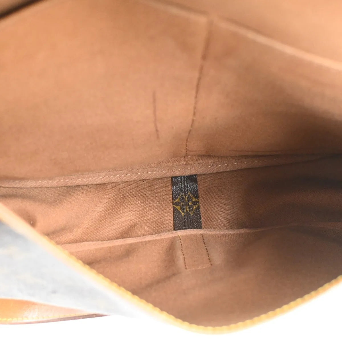 Louis Vuitton Saumur Monogram Canvas Brown Leather Shoulder Bag Bag (Pre-Owned)