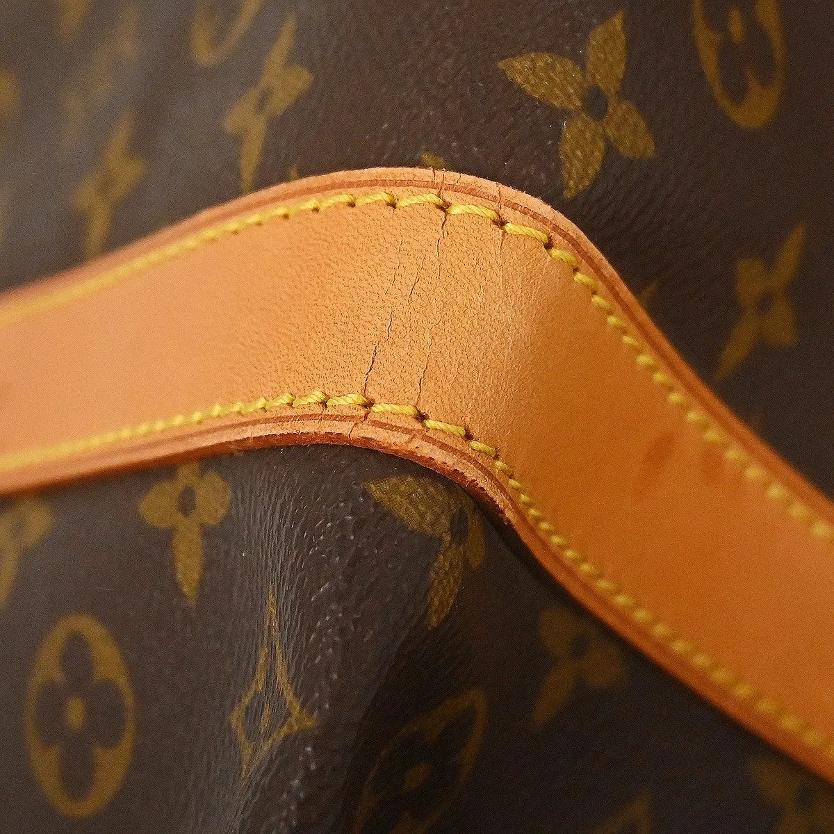Louis Vuitton Keepall Monogram Canvas Brown Canvas Travel Bag Bag (Pre-Owned)