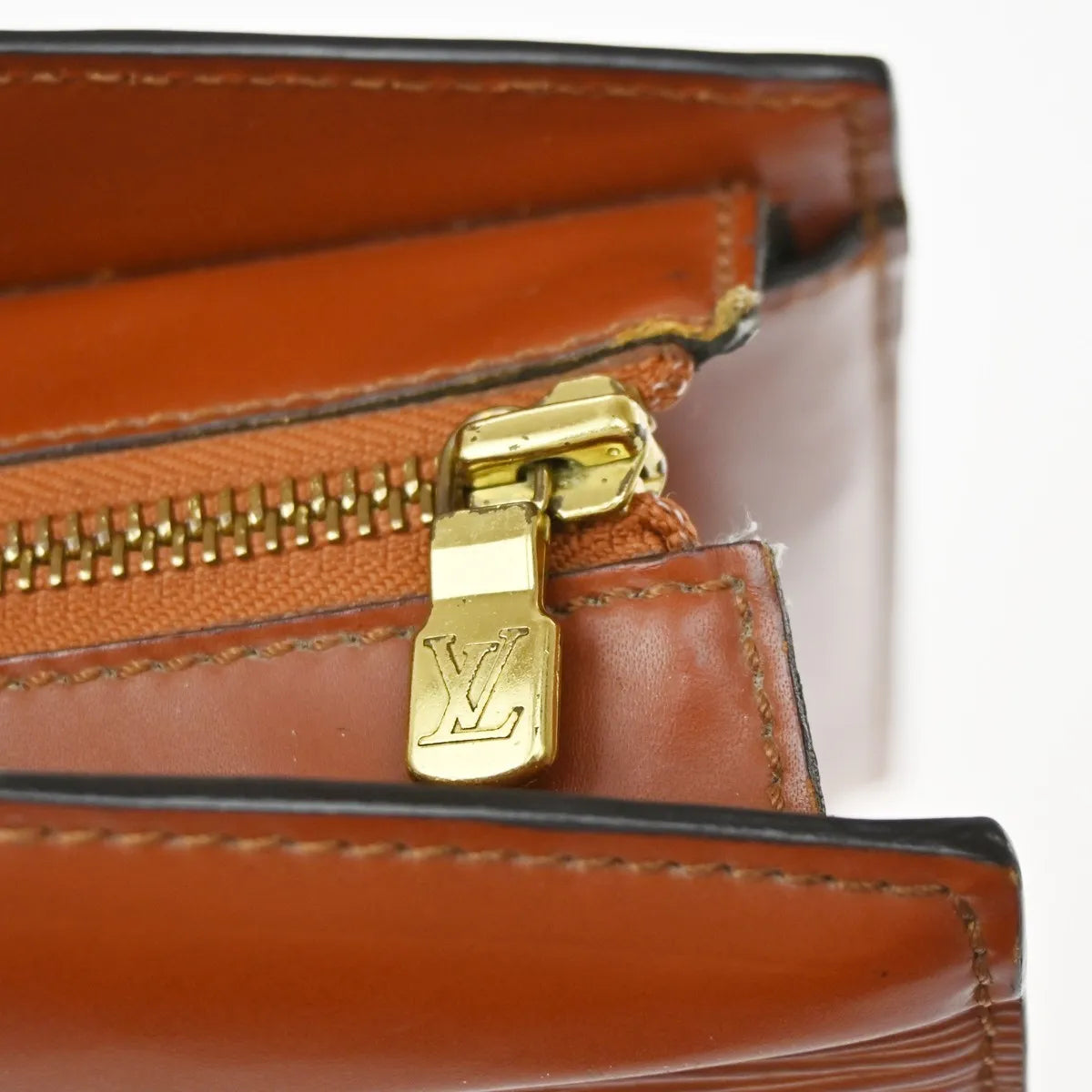 Louis Vuitton Riviera Epi Leather Brown Leather Handbag (Pre-Owned)