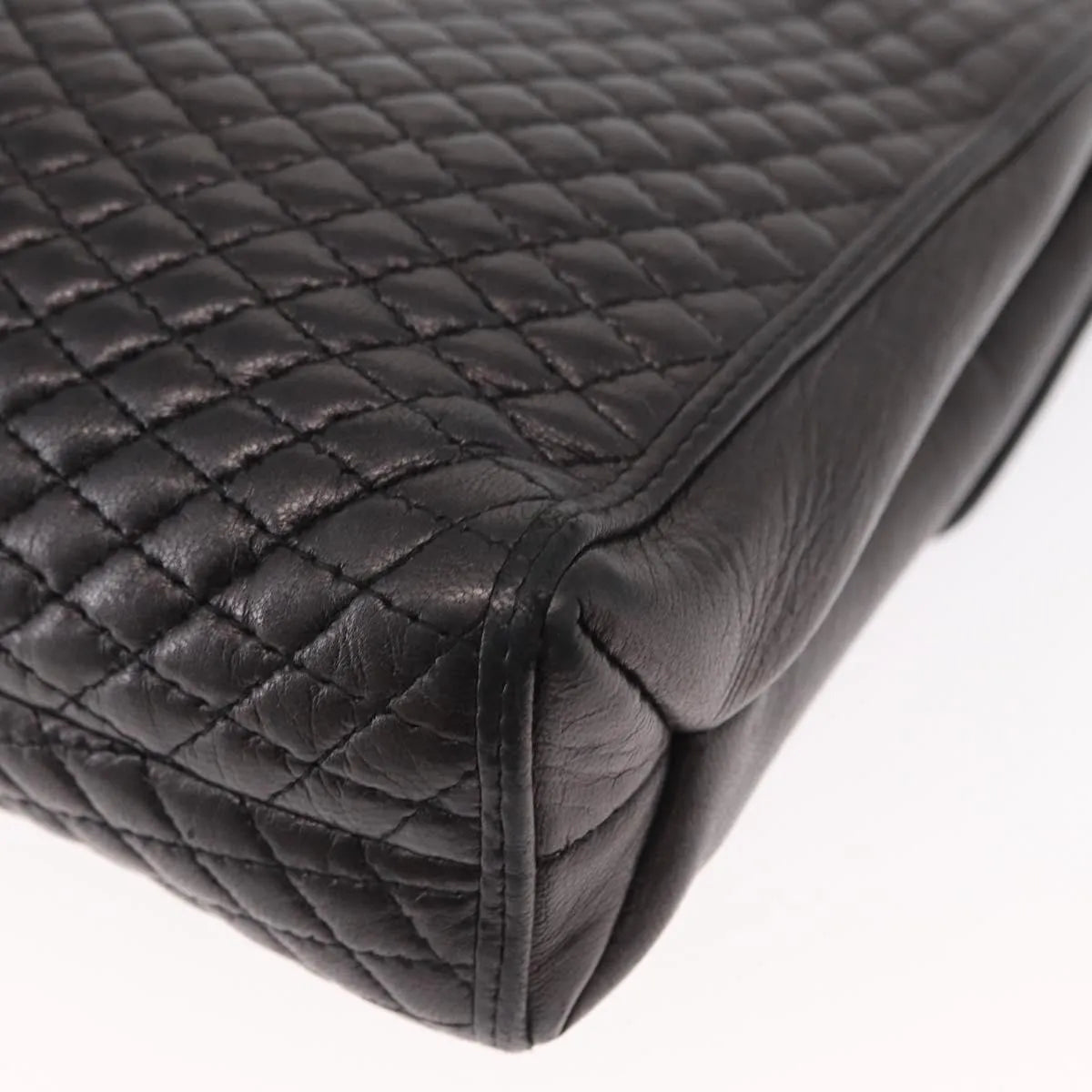 Bally Vintage Chain Quilted Leather Black Leather Shoulder Bag Bag (Pre-Owned)