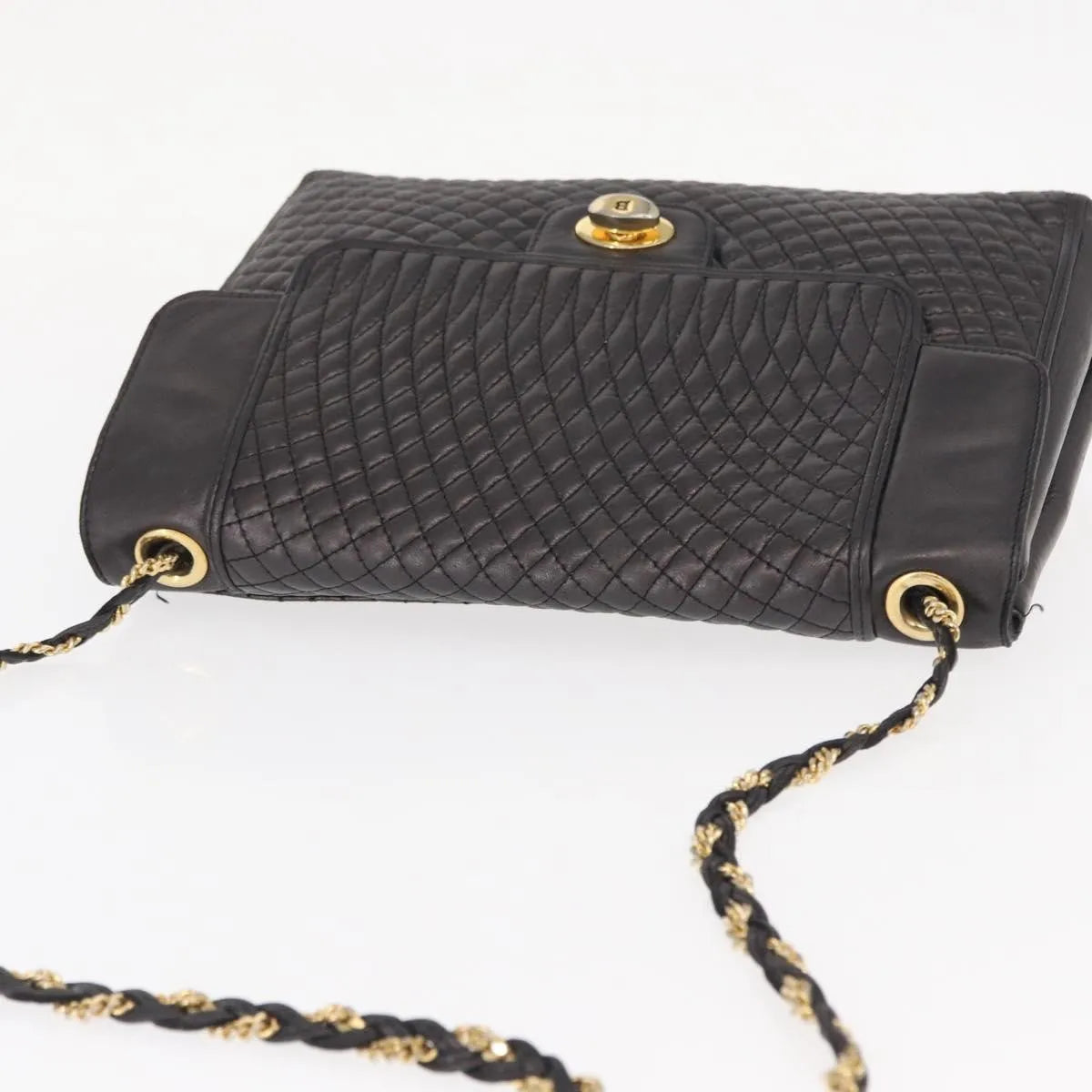 Bally Vintage Chain Quilted Leather Black Leather Shoulder Bag Bag (Pre-Owned)