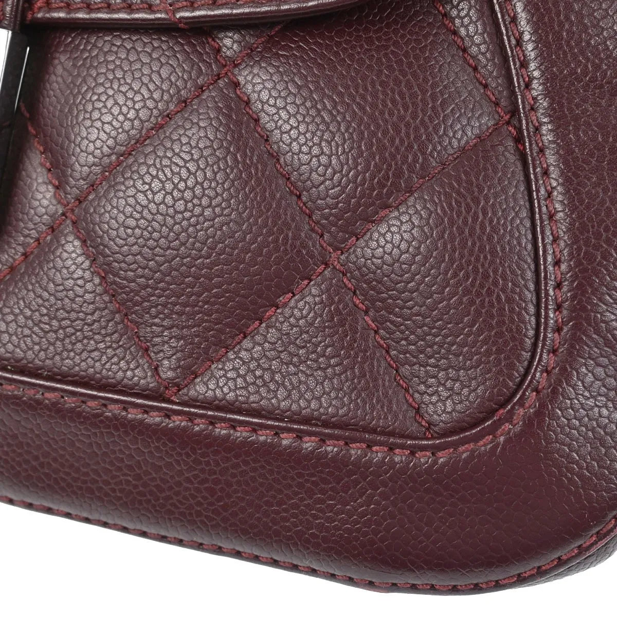 Chanel Mademoiselle Lock Shoulder Bag Quilted Caviar Burgundy Leather Shoulder Bag Bag (Pre-Owned)