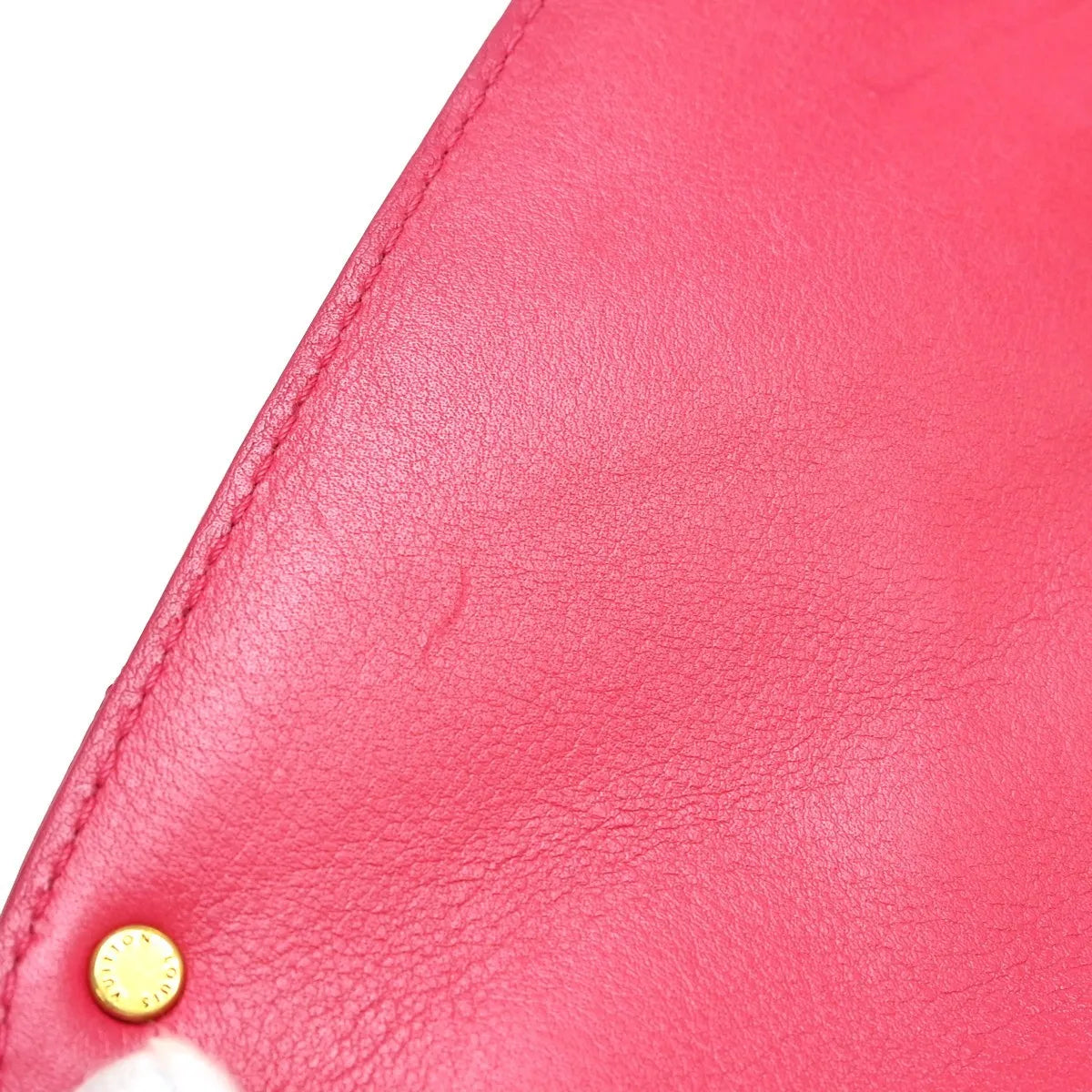 Louis Vuitton New Wave Quilted Leather Pink Leather Handbag (Pre-Owned)