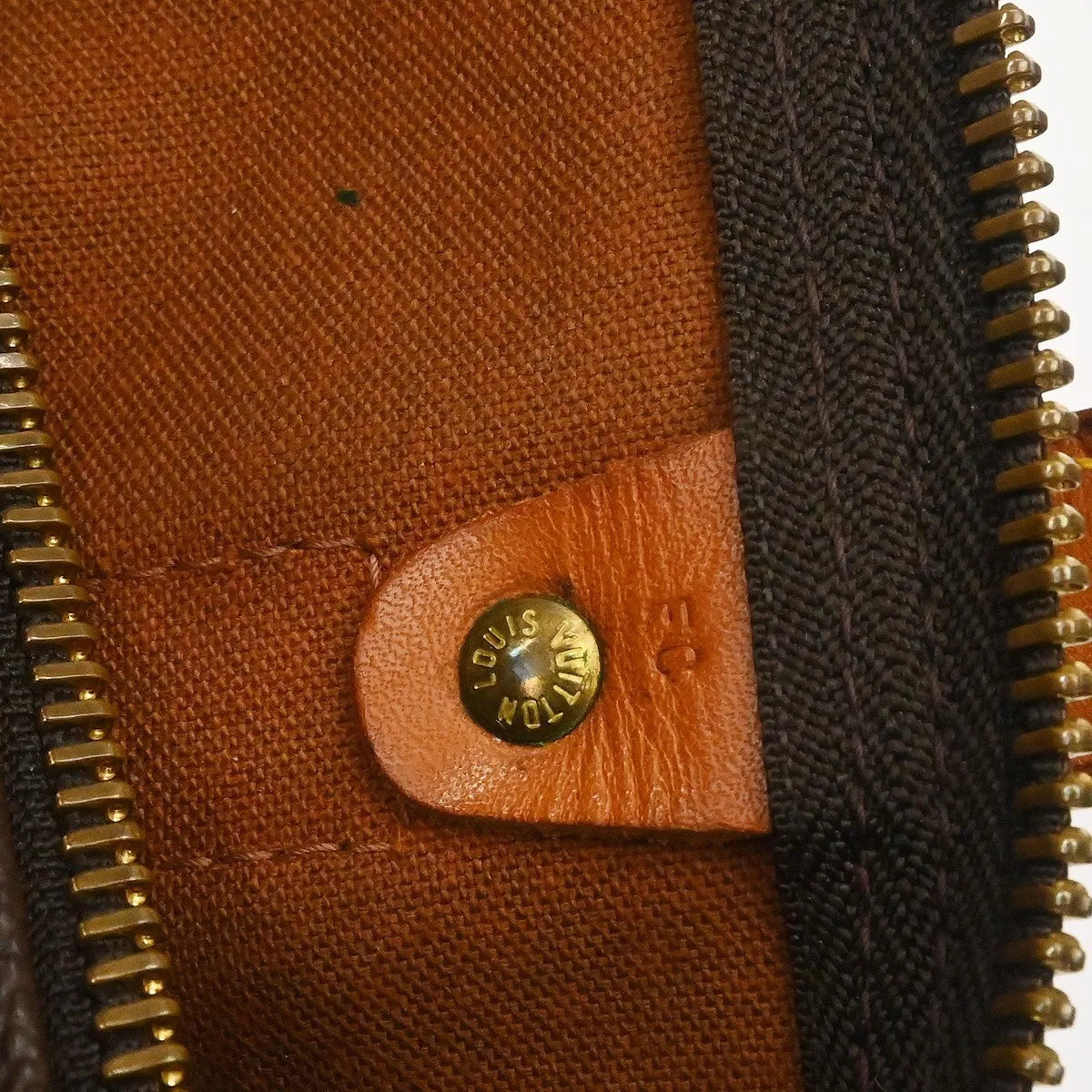 Louis Vuitton Keepall Bandouliere Monogram Canvas Brown Canvas Travel Bag Bag (Pre-Owned)