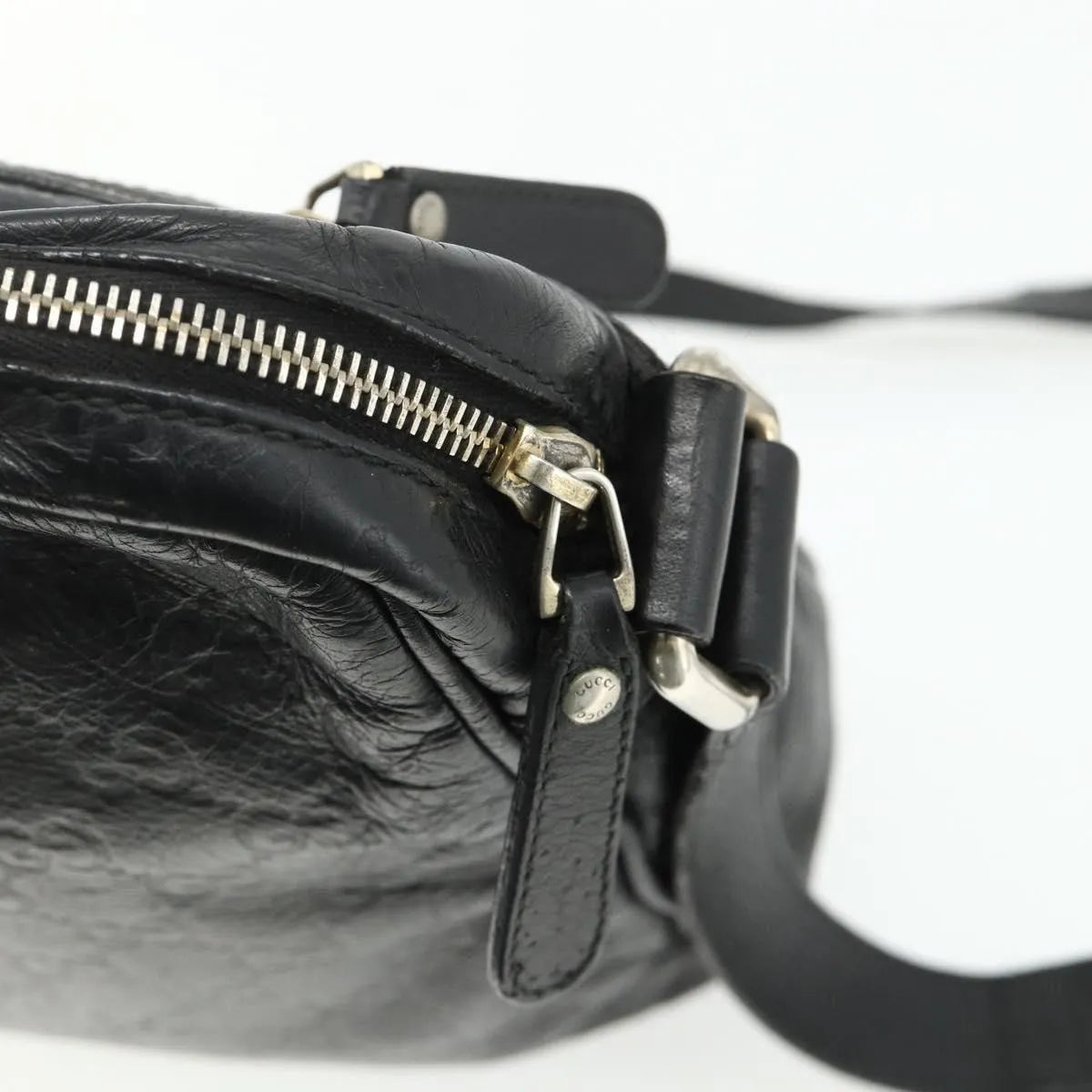 Gucci Front Zip Messenger Guccissima Leather Black Leather Shoulder Bag Bag (Pre-Owned)