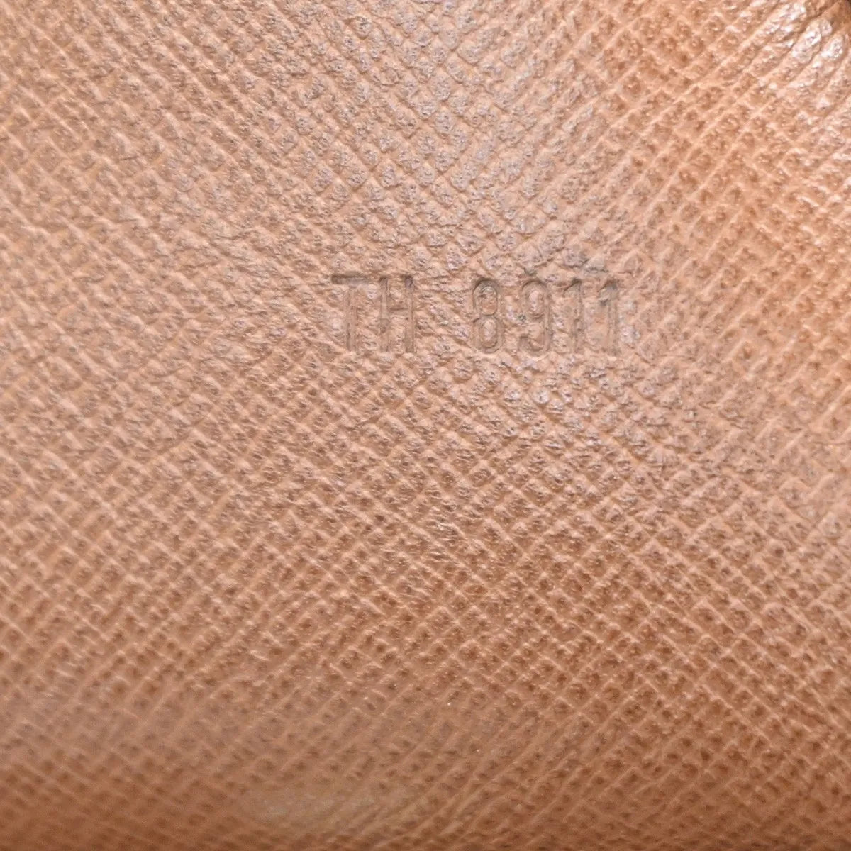 Louis Vuitton Nil Messenger Monogram Canvas Brown Canvas Handbag (Pre-Owned)