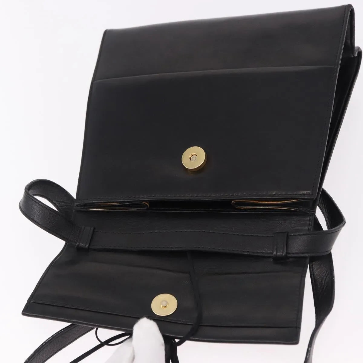 Salvatore Ferragamo Vintage Leather Black Leather Shoulder Bag Bag (Pre-Owned)