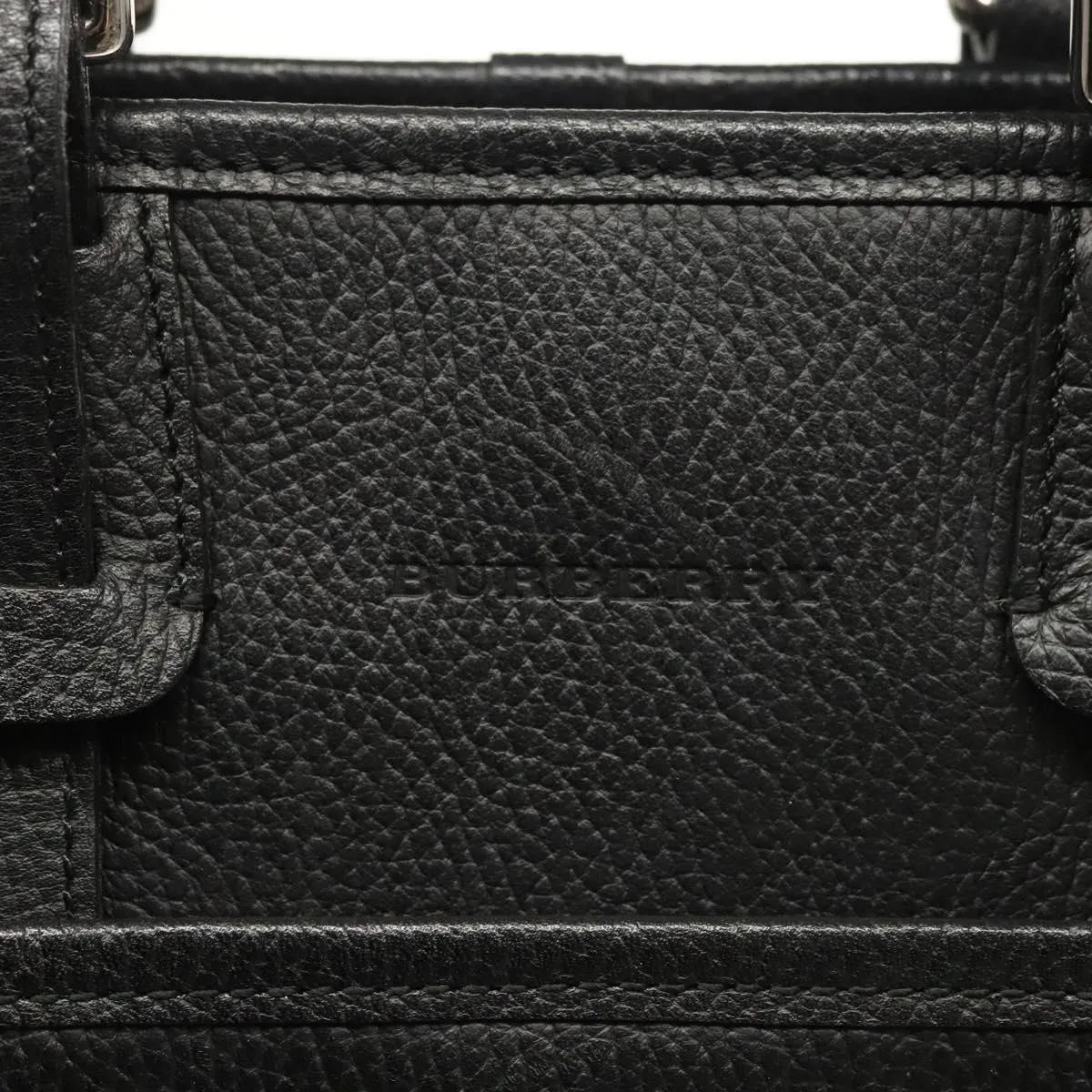 Burberry Vintage Leather Black Leather Handbag (Pre-Owned)