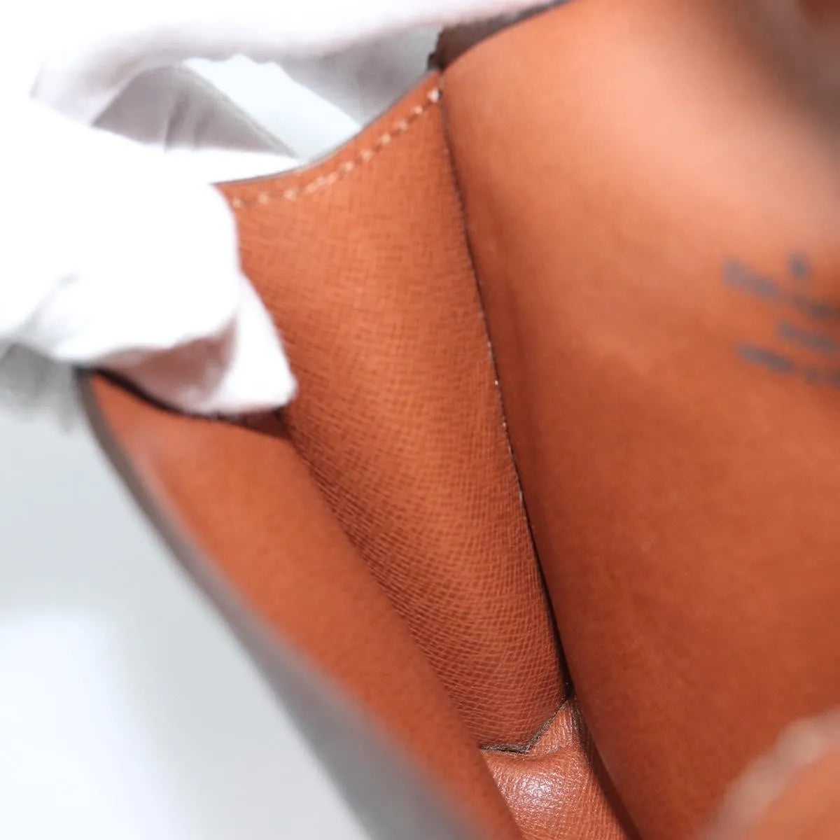 Louis Vuitton Pochette Arche Waist Monogram Canvas Brown Canvas Clutche & Pouche Bag (Pre-Owned)
