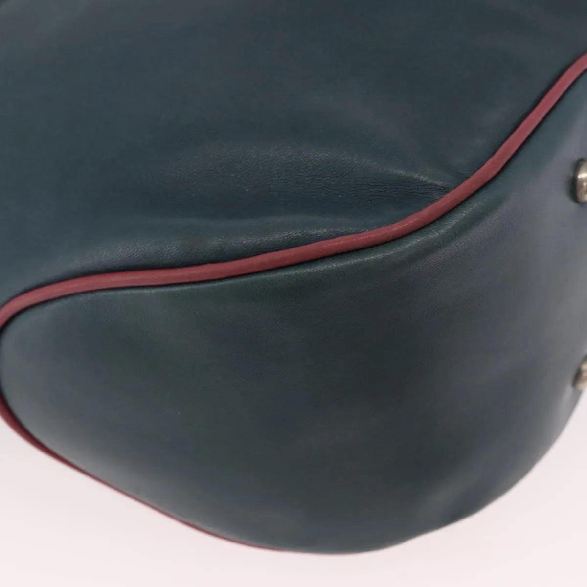 Loewe Vintage Leather Green Leather Shoulder Bag Bag (Pre-Owned)
