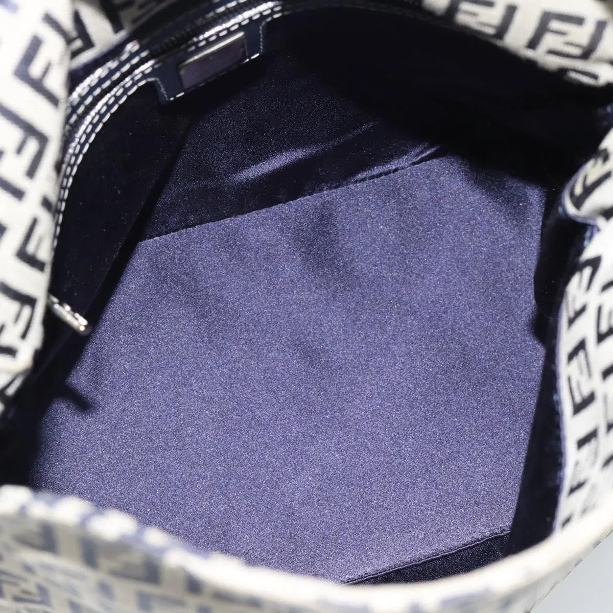 Fendi Zucchino Canvas Mamma Baguette Canvas Navy Canvas Shoulder Bag Bag (Pre-Owned)