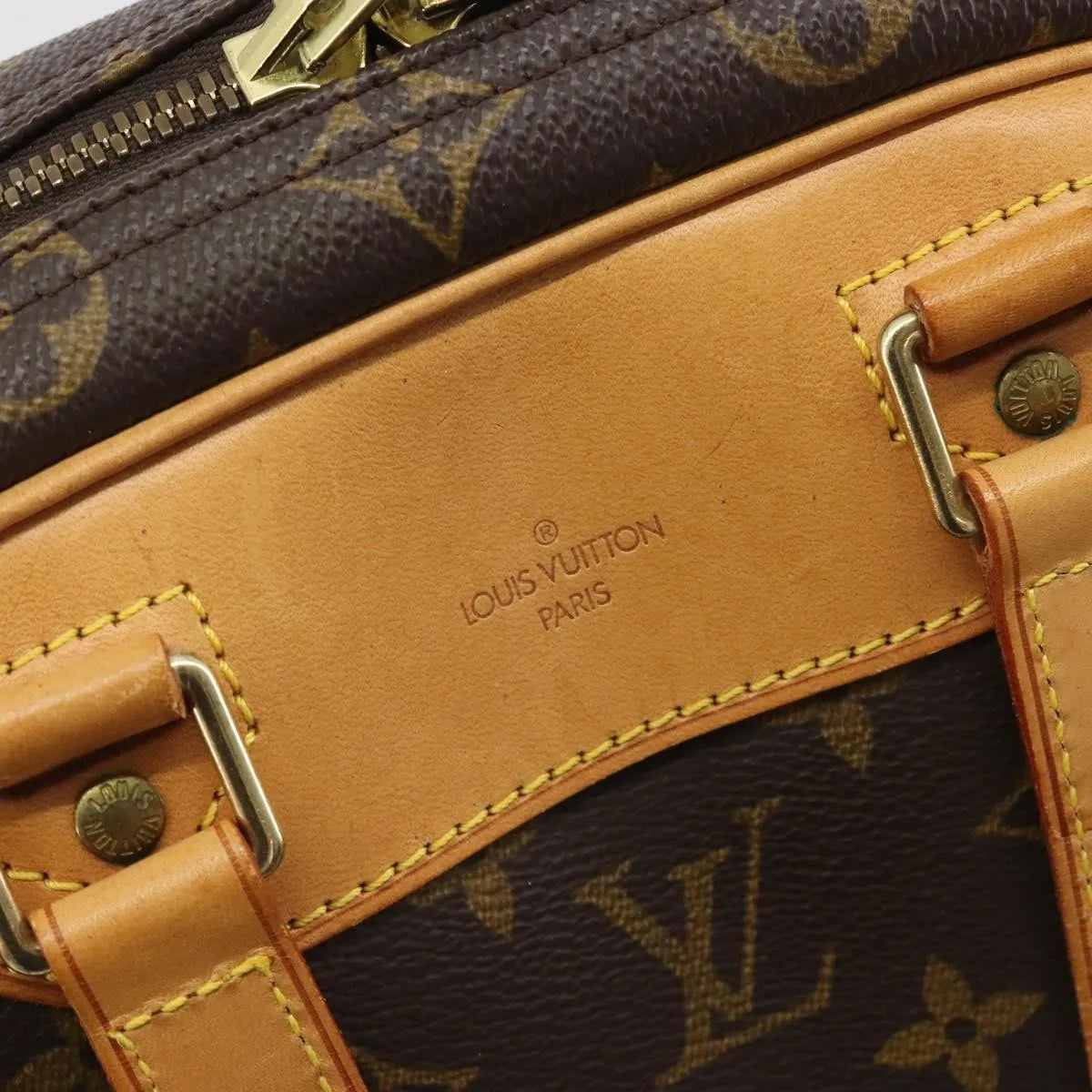 Louis Vuitton Excursion Monogram Brown Canvas Handbag (Pre-Owned)