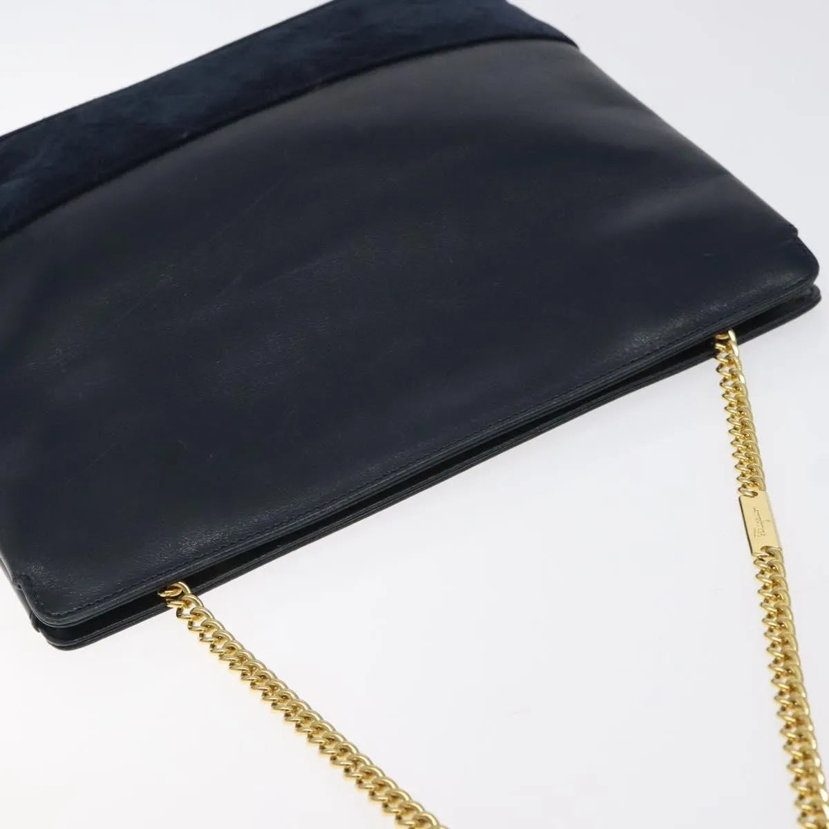 Salvatore Ferragamo Vintage Chain Leather Navy Leather Handbag (Pre-Owned)