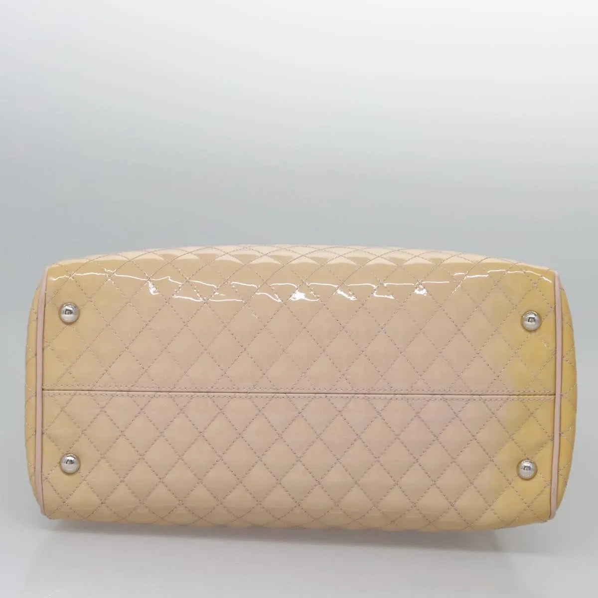 Salvatore Ferragamo Vala Patent Leather Beige Patent_Leather Handbag (Pre-Owned)