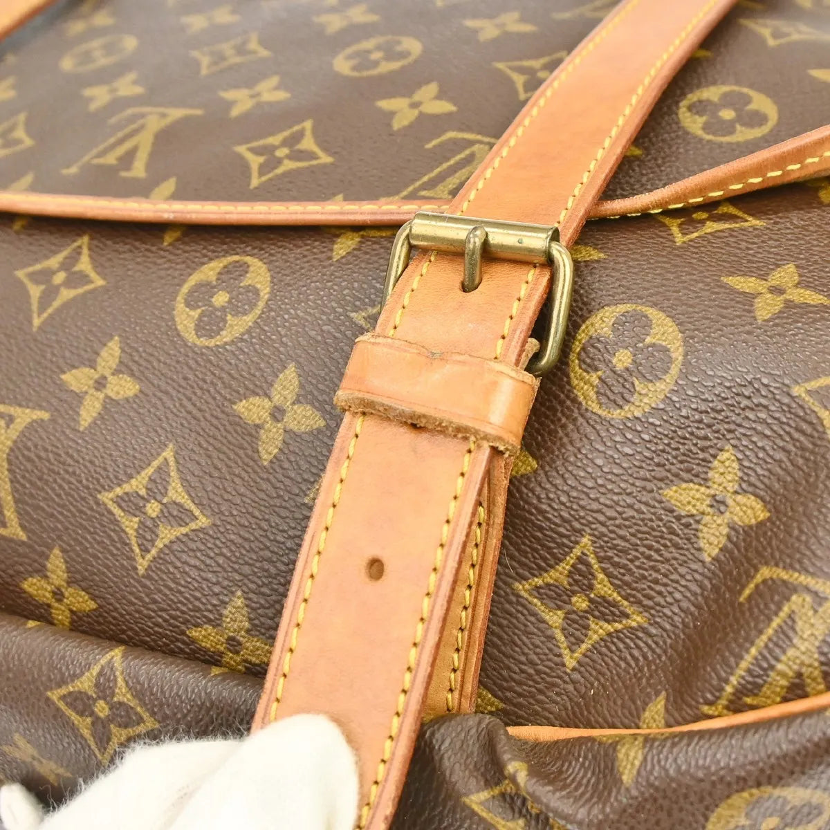 Louis Vuitton Saumur Monogram Canvas Brown Canvas Shoulder Bag Bag (Pre-Owned)