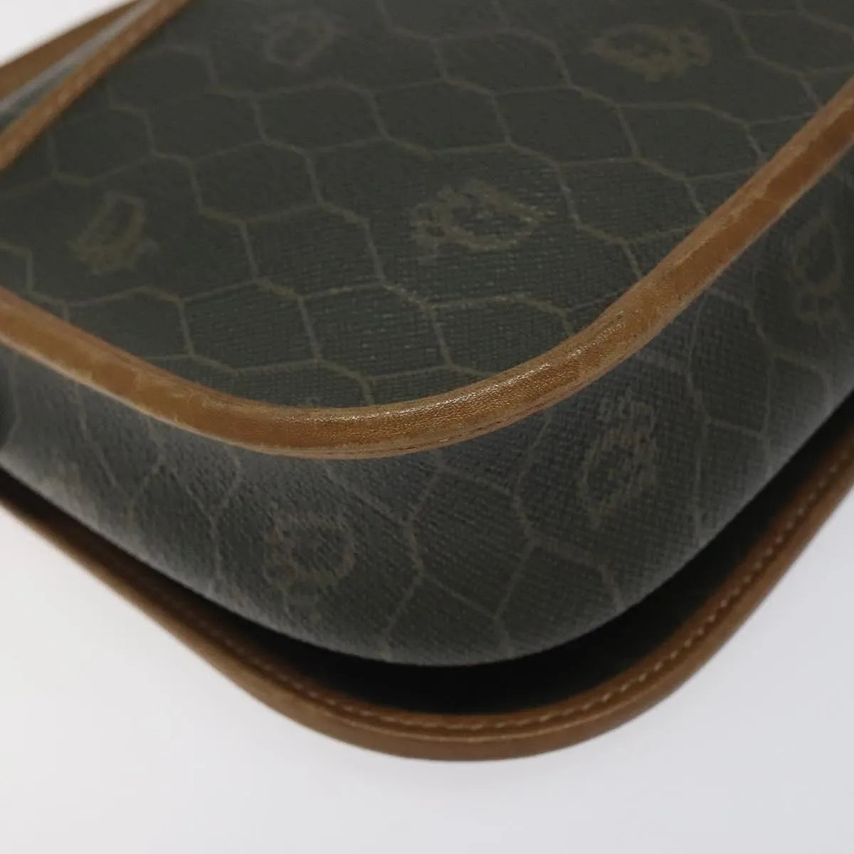 Christian Dior Vintage Honeycomb Flap Coated Canvas Khaki Canvas Shoulder Bag Bag (Pre-Owned)