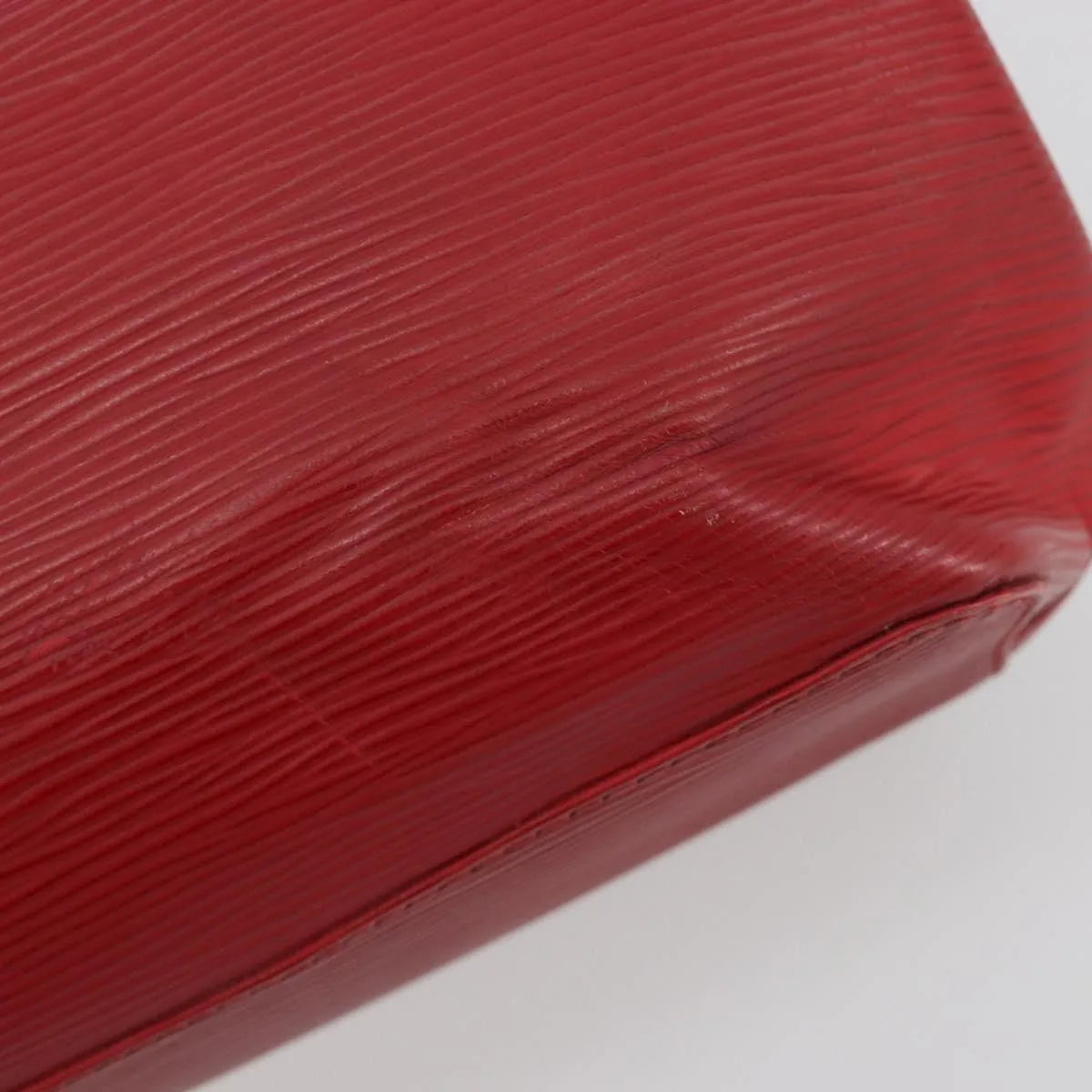 Louis Vuitton Mandara Epi Leather Red Leather Shoulder Bag Bag (Pre-Owned)