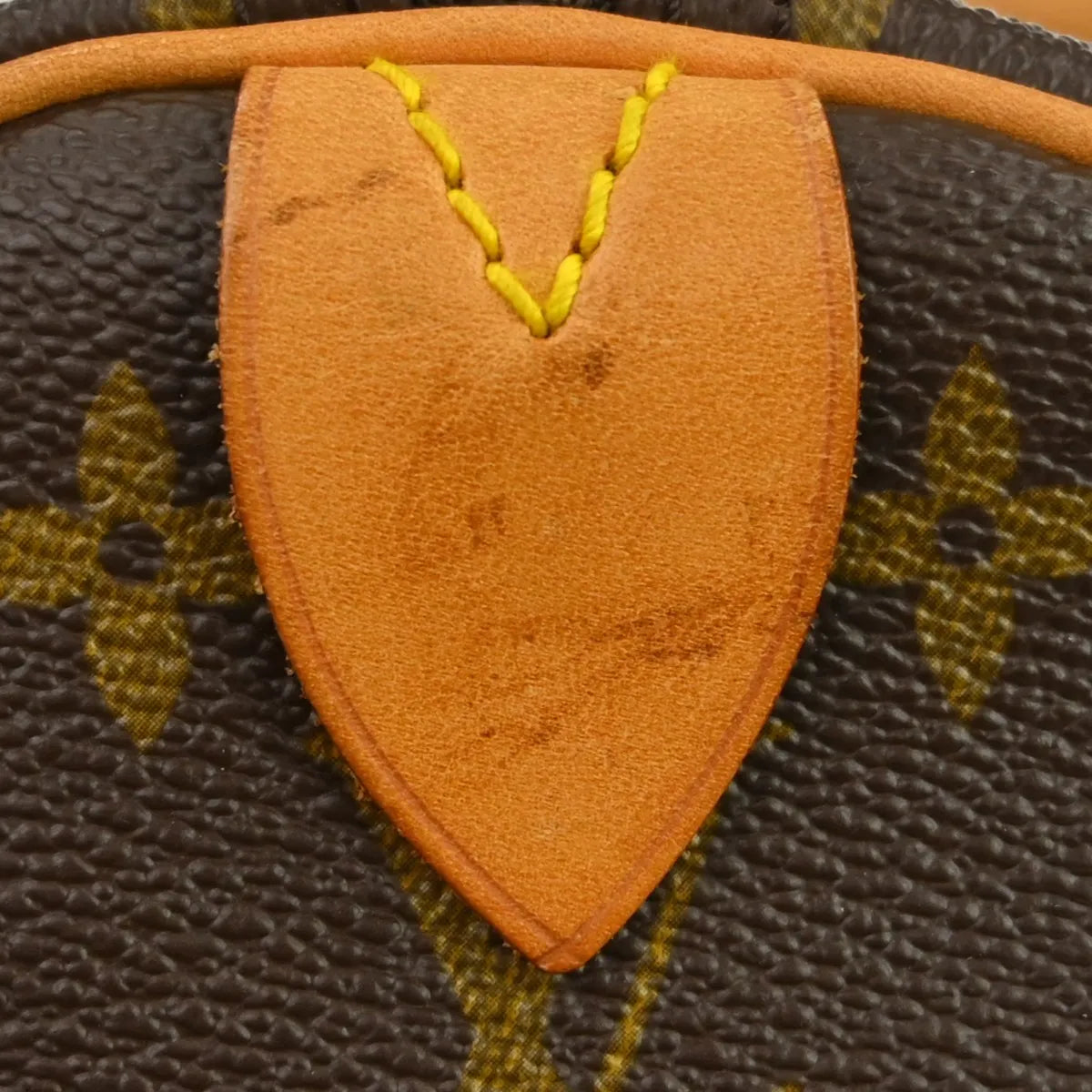 Louis Vuitton Keepall Monogram Canvas Brown Canvas Travel Bag Bag (Pre-Owned)
