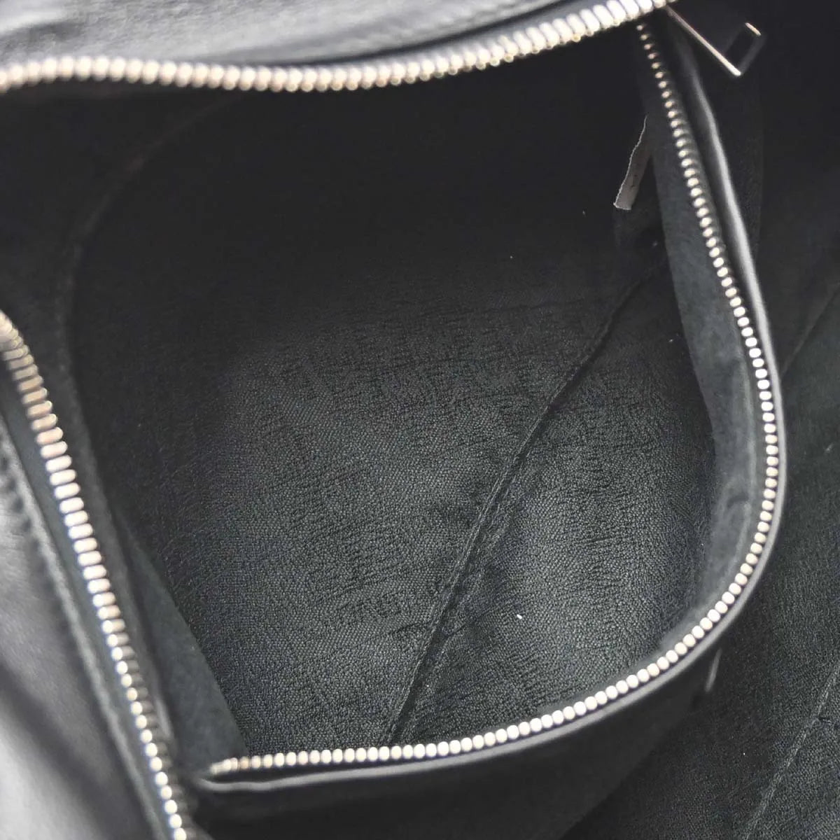 Bottega Veneta Zip Clutch Leather With Intrecciato Snakeskin Detail Black Leather Clutche & Pouche Bag (Pre-Owned)