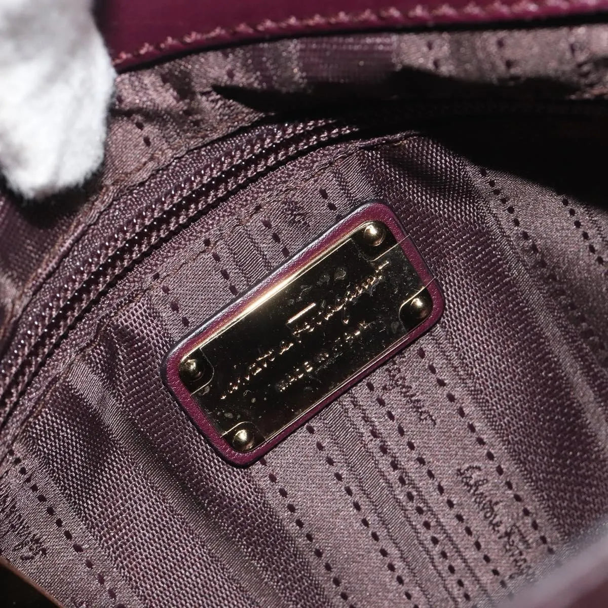 Salvatore Ferragamo Sofia Satchel Smooth Leather Purple Leather Handbag (Pre-Owned)