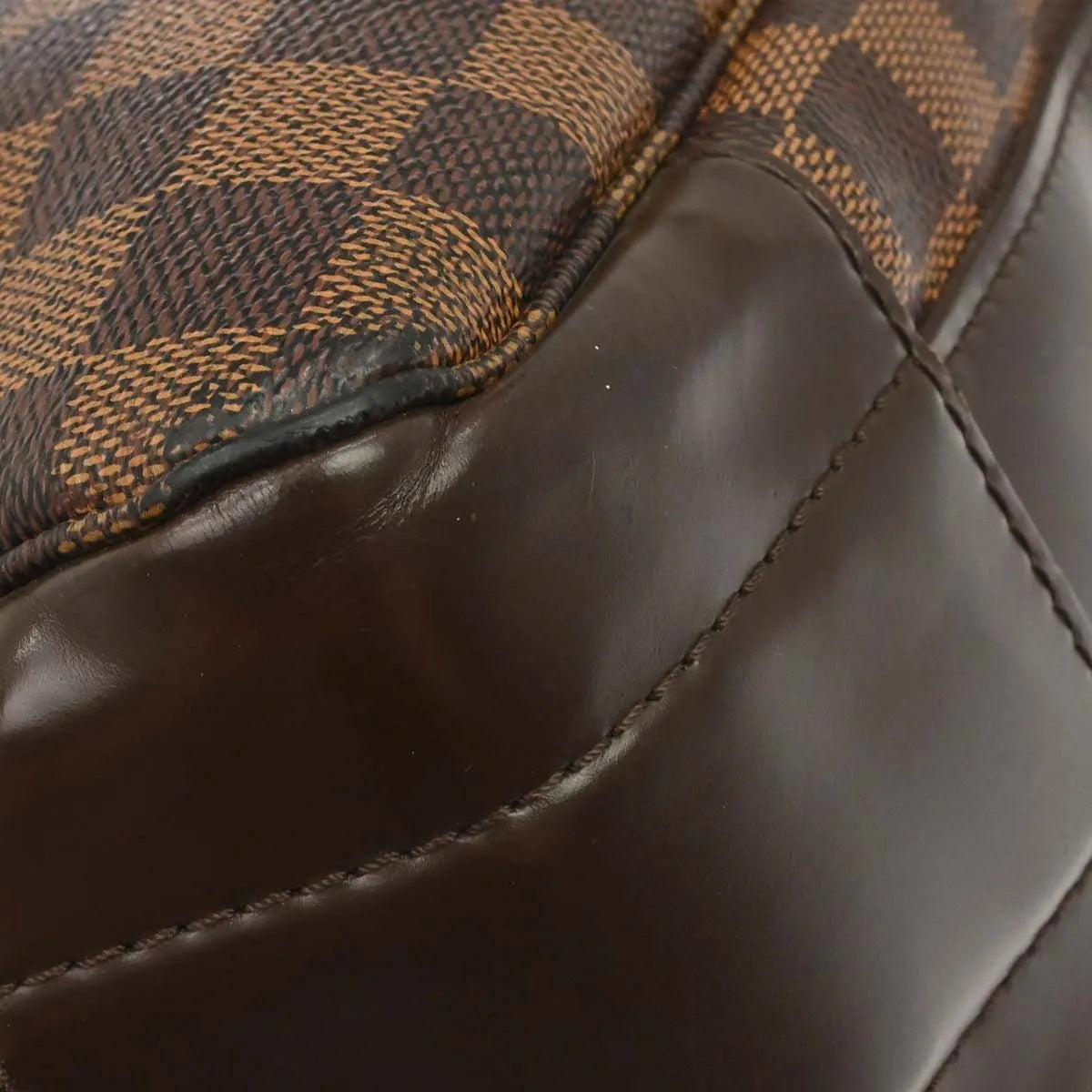 Louis Vuitton Bastille Damier Brown Canvas Shoulder Bag Bag (Pre-Owned)