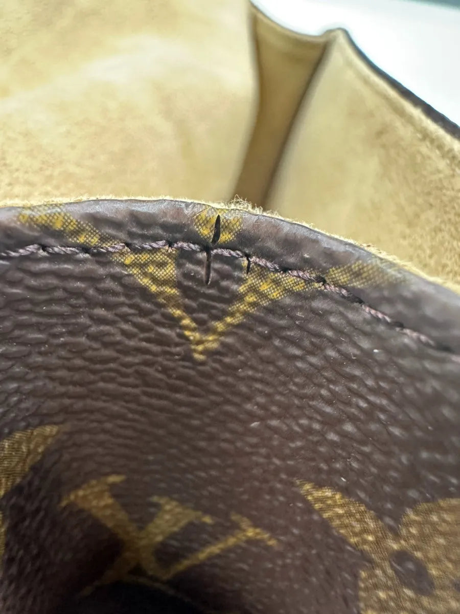 Louis Vuitton Florentine Waist Monogram Canvas Brown Canvas Clutche & Pouche Bag (Pre-Owned)