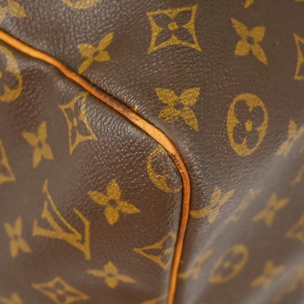 Louis Vuitton Keepall Monogram Canvas Brown Canvas Travel Bag Bag (Pre-Owned)