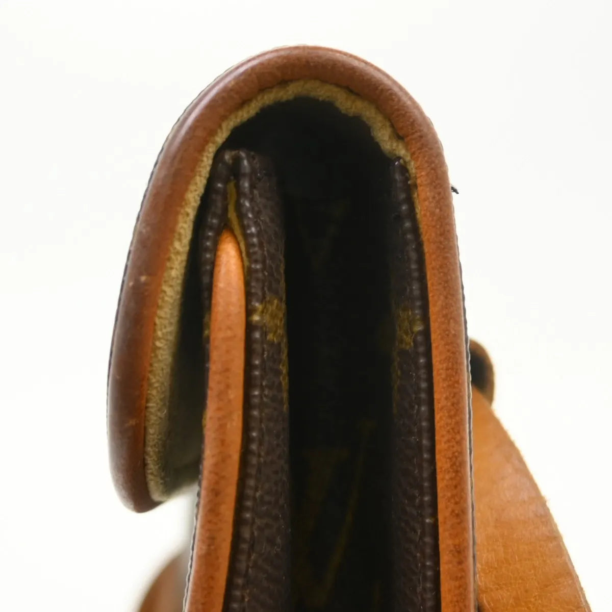 Louis Vuitton Florentine Waist Monogram Canvas Brown Canvas Clutche & Pouche Bag (Pre-Owned)