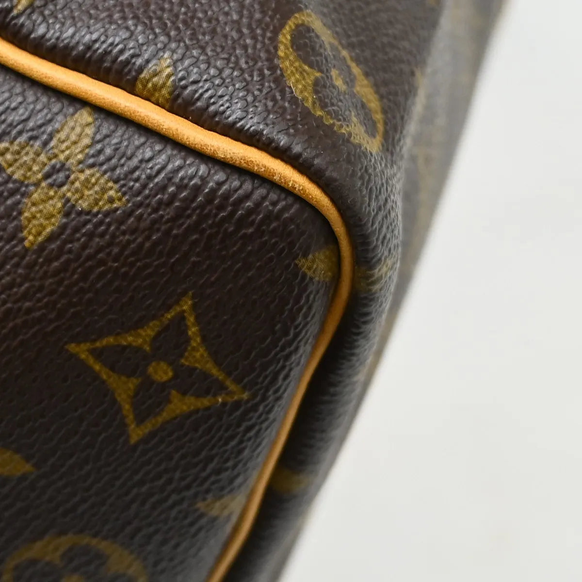 Louis Vuitton Keepall Bandouliere Monogram Canvas Brown Canvas Travel Bag Bag (Pre-Owned)