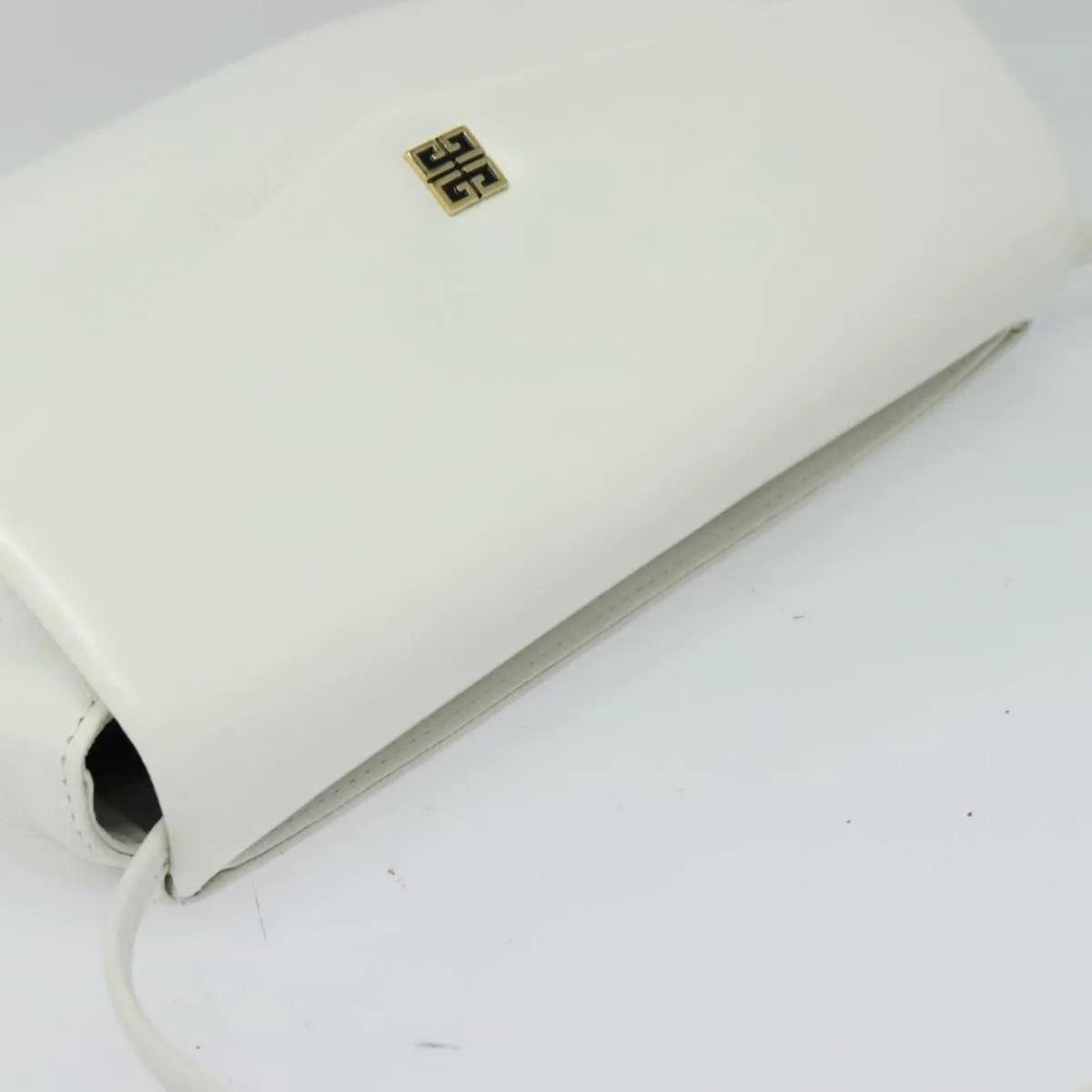 Givenchy Vintage 4G Leather White Leather Shoulder Bag Bag (Pre-Owned)