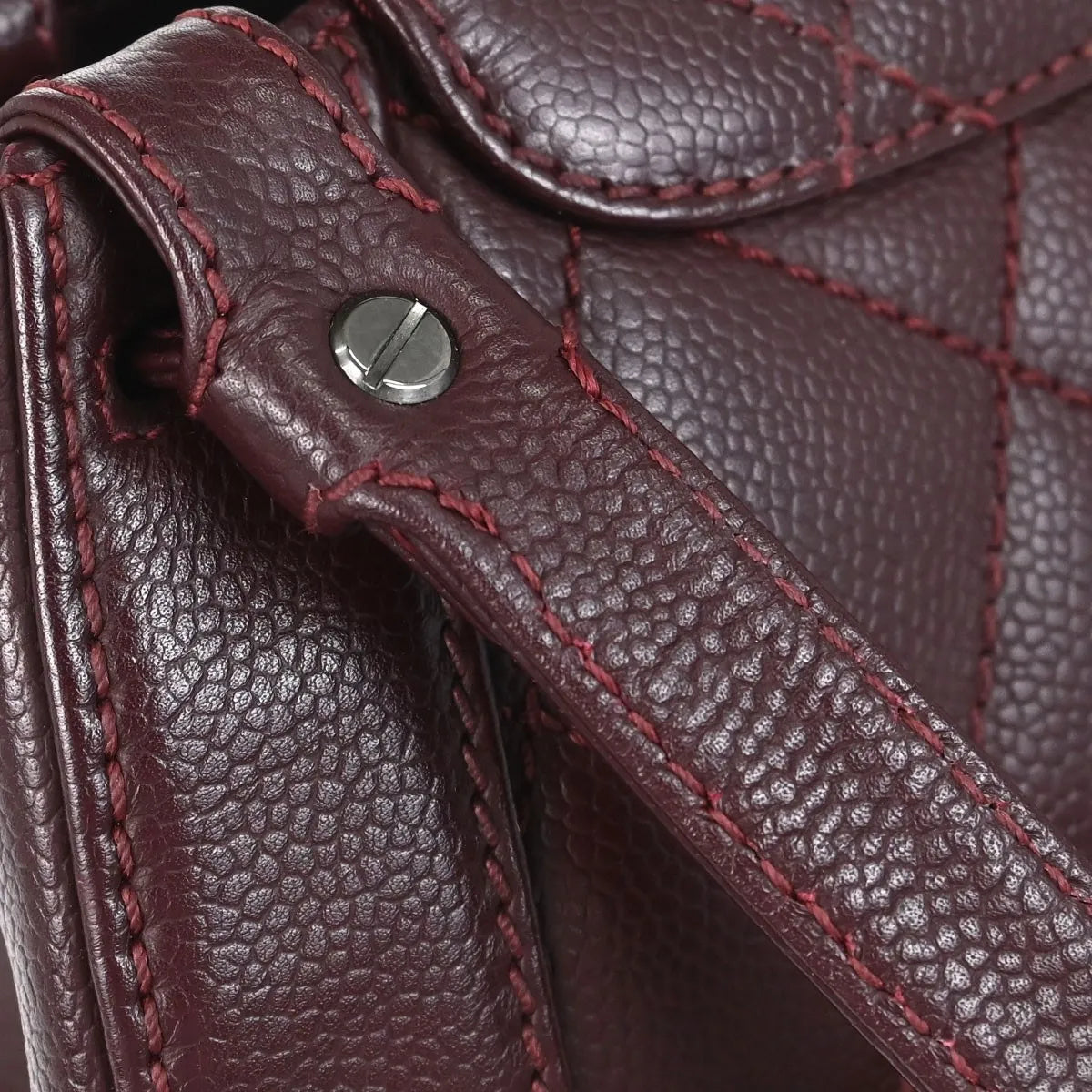 Chanel Mademoiselle Lock Shoulder Bag Quilted Caviar Burgundy Leather Shoulder Bag Bag (Pre-Owned)