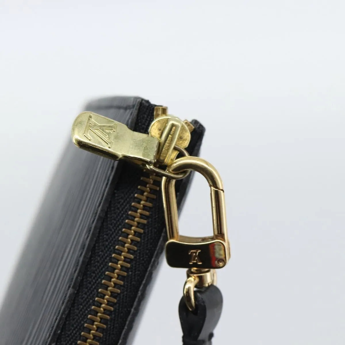 Louis Vuitton Pochette Accessoires Epi Black Leather Clutche & Pouche Bag (Pre-Owned)