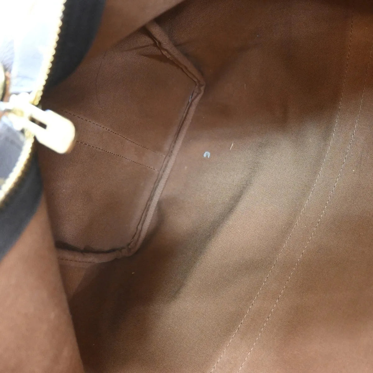 Louis Vuitton Keepall Bandoulière Monogram Brown Canvas Travel Bag Bag (Pre-Owned)