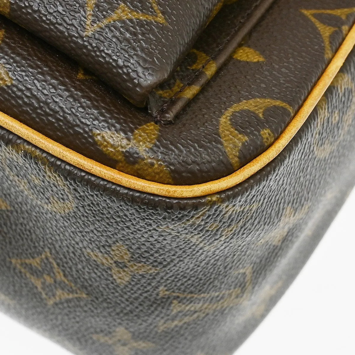 Louis Vuitton Viva Cite Monogram Canvas Brown Canvas Shoulder Bag Bag (Pre-Owned)